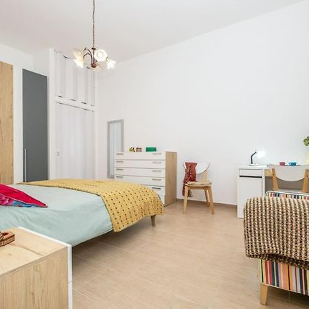 Апартаменти Liberty House, In Stile Retro! Мілан Екстер'єр фото